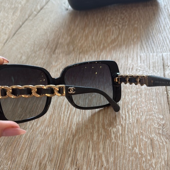 Chanel Square Black Sunglasses with Gold Chain Detail - Picture 9 of 9